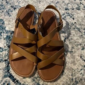 Toms sandals Sicily size 7
